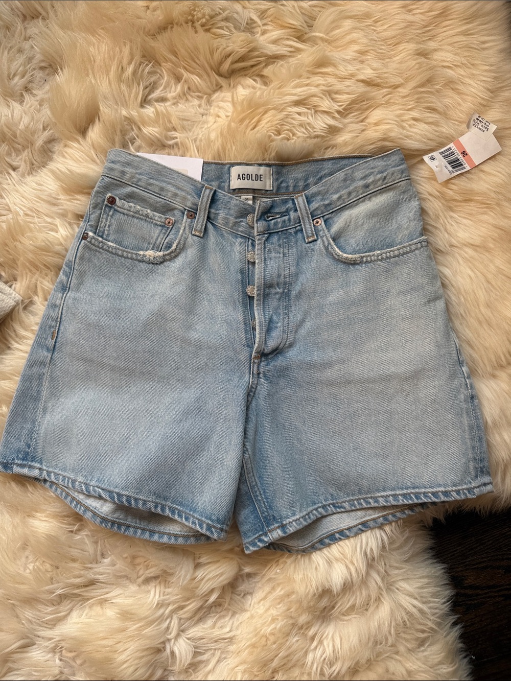 NWT-Agolde Washed Light Blue V Waist Mid-Rise Denim Shorts